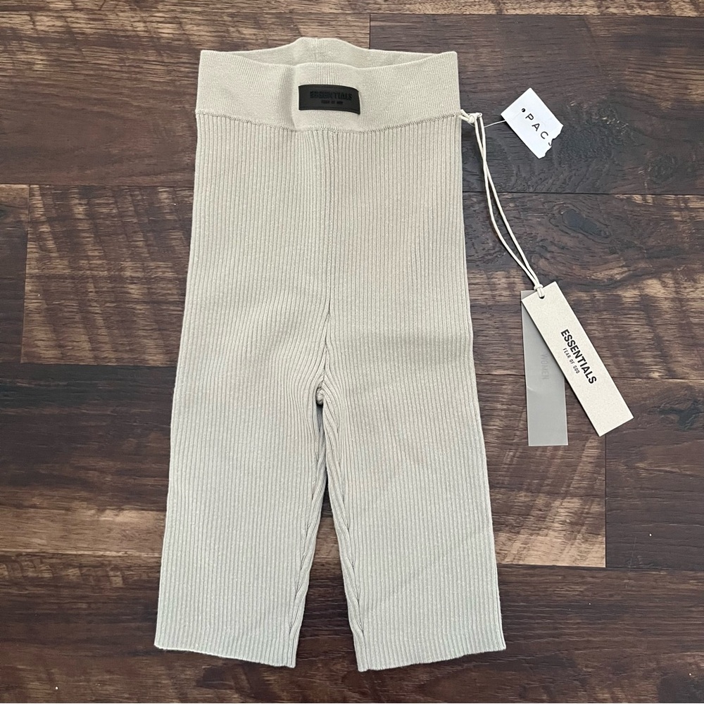 NWT Essentials Fear of God tan ribbed high rise bike long shorts XS